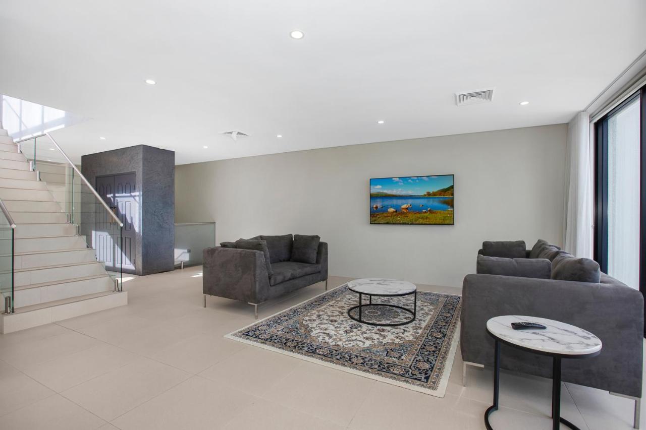 Luxury Waterfront @ Kyle Bay 3 Bedroom Duplex Casa vacanze *
